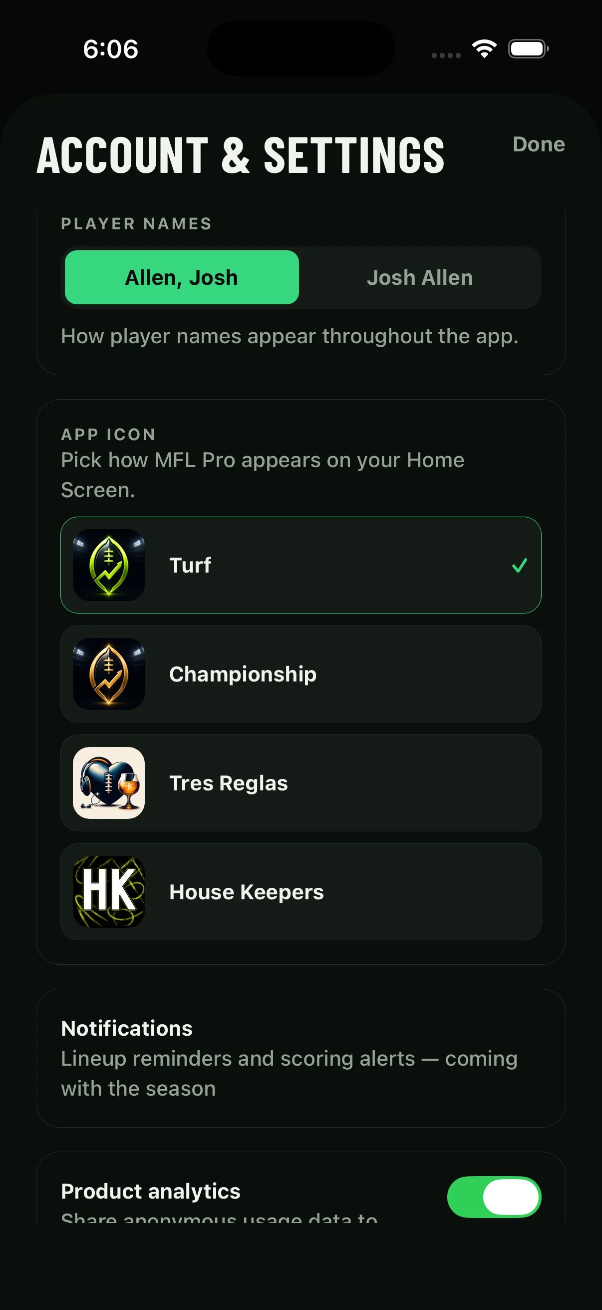 Settings showing system, light and dark mode, ten accent colors, and player-name order